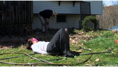 Trouble With the Gardener enhanced (MP4) - Anna Lee